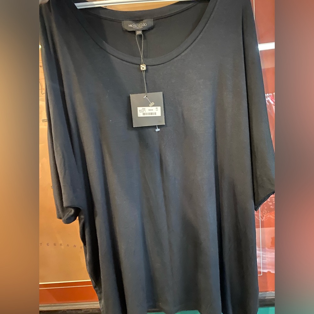 Michel Studio black cold shoulder top